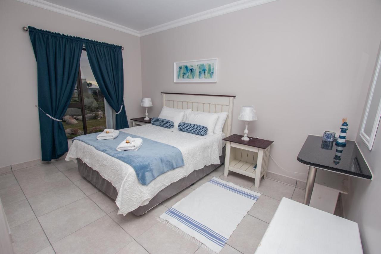 Van Den Berg's Guesthouse&B&B Bettyʼs Bay Kültér fotó